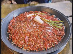 -黄潇洒老火锅(九眼桥宏济巷店)