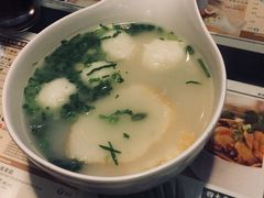 鱼蛋鱼腐河粉-翠华餐厅(湾仔店)