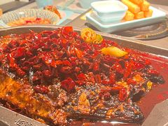 -江边城外烤全鱼(世茂广场店)