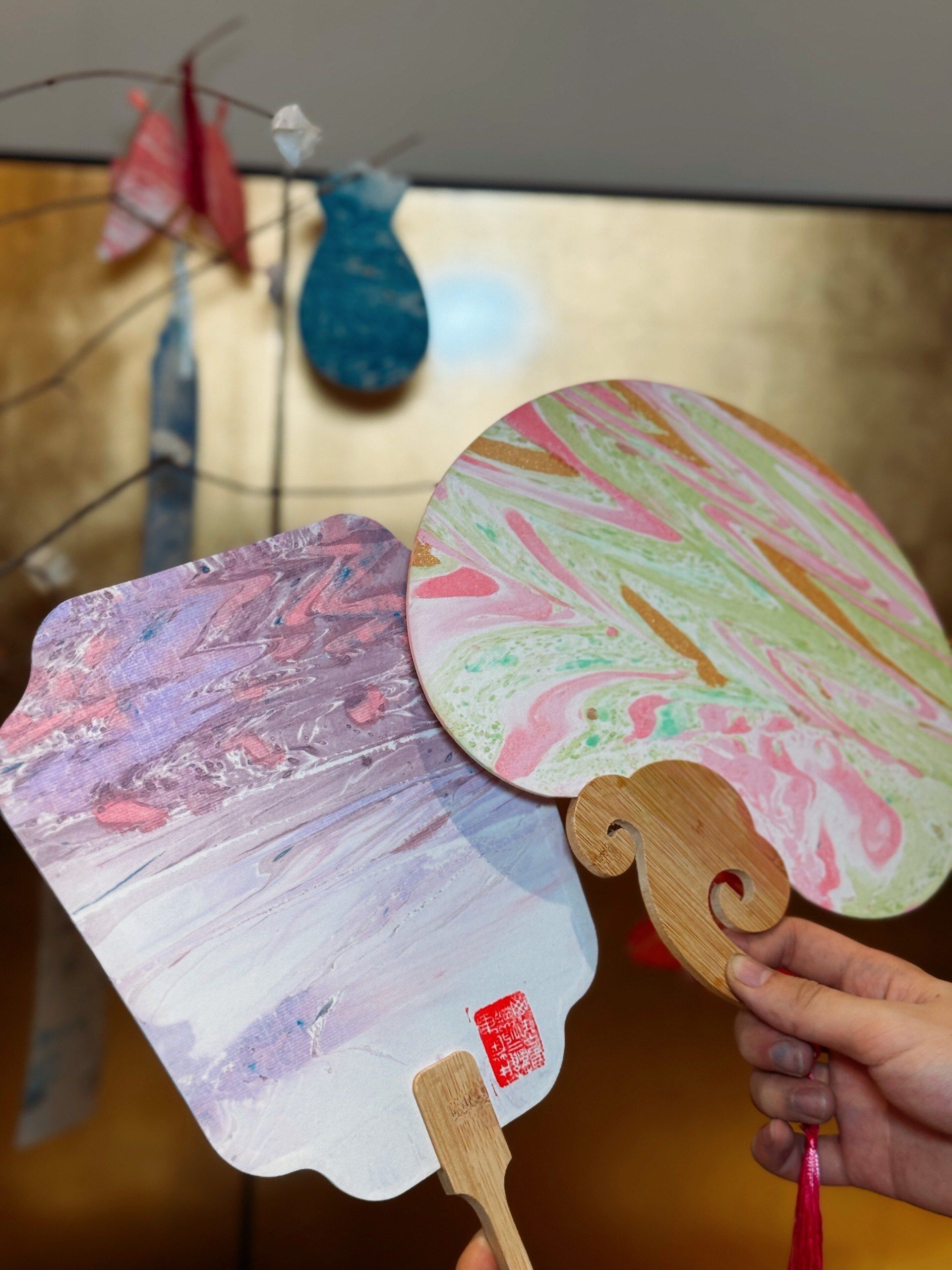 扇子上的诗和远方