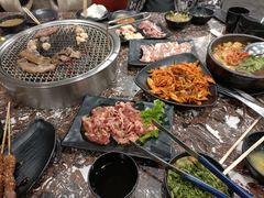 -啊美丽炭火烤肉(滑翔一店)