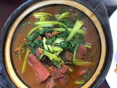 -余杨鸭鸭餐厅
