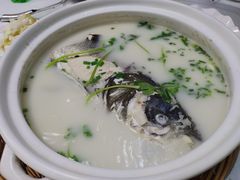 砂锅鱼头-鱼水情·农家菜·大鱼头(南山竹海店)