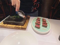 招牌石烧美国安格斯牛小扒-清漫·派对音乐餐吧(市桥店)