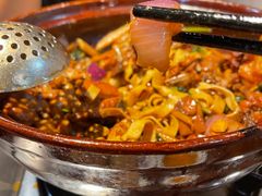 -胡须佬鸡煲四季火锅(海雅缤纷城店)