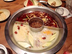 -佬土鹅肠火锅(解放路店)