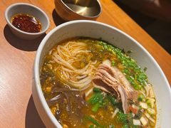 -SHAN山(前滩太古里店)