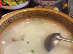 -富正毅三下锅·湘西韵味(天门山索道店)