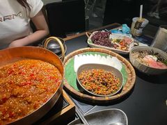 -Ameigo梅果·云贵川bistro(长宁来福士店)