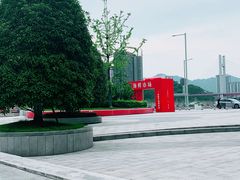 -渔人湾码头海鲜市场负二楼