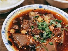 -肖四女乐山跷脚牛肉(世博源店)