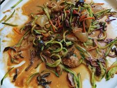 -今鲜源酒店·海鲜锅贴青岛菜(新湛路店)