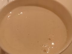 蛋白杏仁茶-嘉麟楼