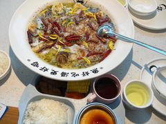 -江渔儿酸菜鱼(奥园广场金发购物中心店)