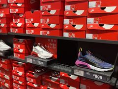 -NIKE上海青浦优选体验店