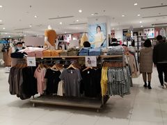 -优衣库(石家庄裕华万达广场店)