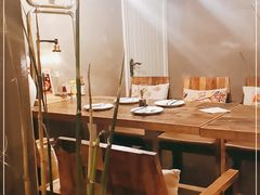 -HIGH FIVE哈福手工汉堡(桂林路店)