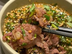 -左庭右院鲜牛肉火锅(浦江欢乐颂店)