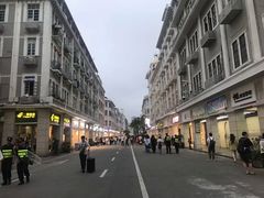 -八婆婆烧仙草(中山路店)