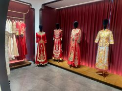 -MISS MIA 婚纱品牌馆