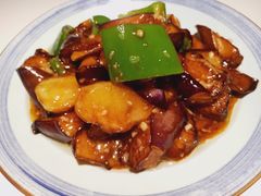 地三鲜-北院·果木烤鸭·25年东北菜(创意产业园店)
