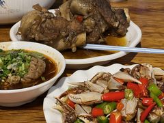 -李双猪·小龙虾·烧烤·羊肉煲(乐山店)