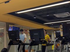 -超鹿运动(大唐世家店)