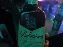 -天晴88BAR(黄岛店)