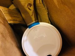 -瑞幸咖啡(东直门枢纽店)