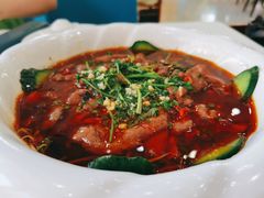 -巨元河鲜酒楼