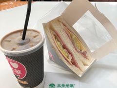 -翠华餐厅(香港国际机场店)