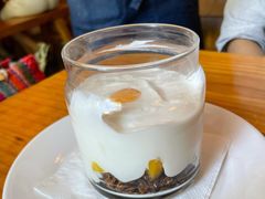 燕麦酸奶-Egg•Allday Brunch(襄阳北路店)
