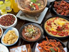 -聚汇三少·龙虾·中餐厅(莫邪路新天地店)