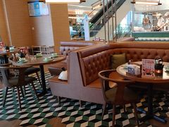 -潮界(凯德晶萃店)