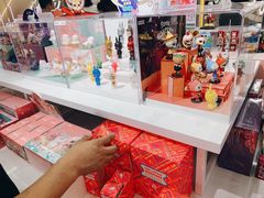 店内环境-泡泡玛特POPMART(合生汇店)