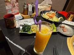 -山川小町·极番烧肉(新地假日广场店)
