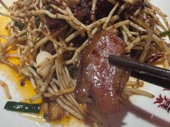 -亮欢寨酸汤鱼(沙冲路店)