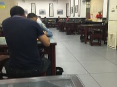 -牛一嘴·兰州牛肉面·大盘鸡(财富中心店)