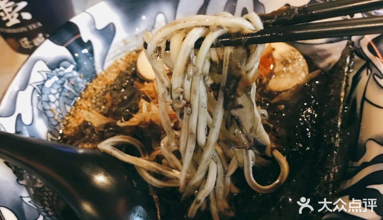 这家日式拉面太香了，别说你不知道～
