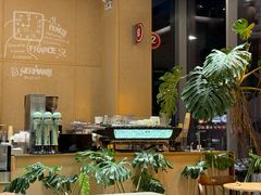 -OUR Bakery(中海环宇荟店)