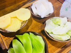 -正南齊北重庆老火锅(光华村直营店)