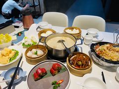 -煲王粤菜餐厅(中侨中心店)