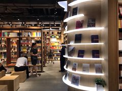 -覔书店(壹方城店)