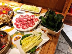 -在渝里·重庆火锅(簋街店)