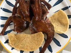 脆皮乳鸽-新大咀港式茶餐厅(宝山万达店)