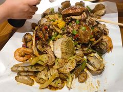 -东来菜馆•手抓海鲜家常菜•海鲜锅贴(鸽子窝店)