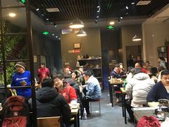 大堂-范贤光鸡公煲(平乐园总店)
