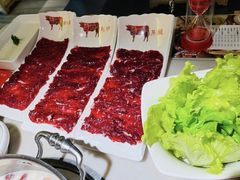 -左庭右院鲜牛肉火锅(金山万达店)