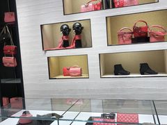 -CHANEL(恒隆广场店)
