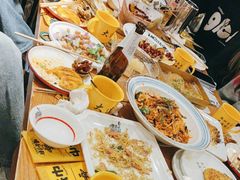 -喝丢一只鞋海鲜烧烤(市场店)